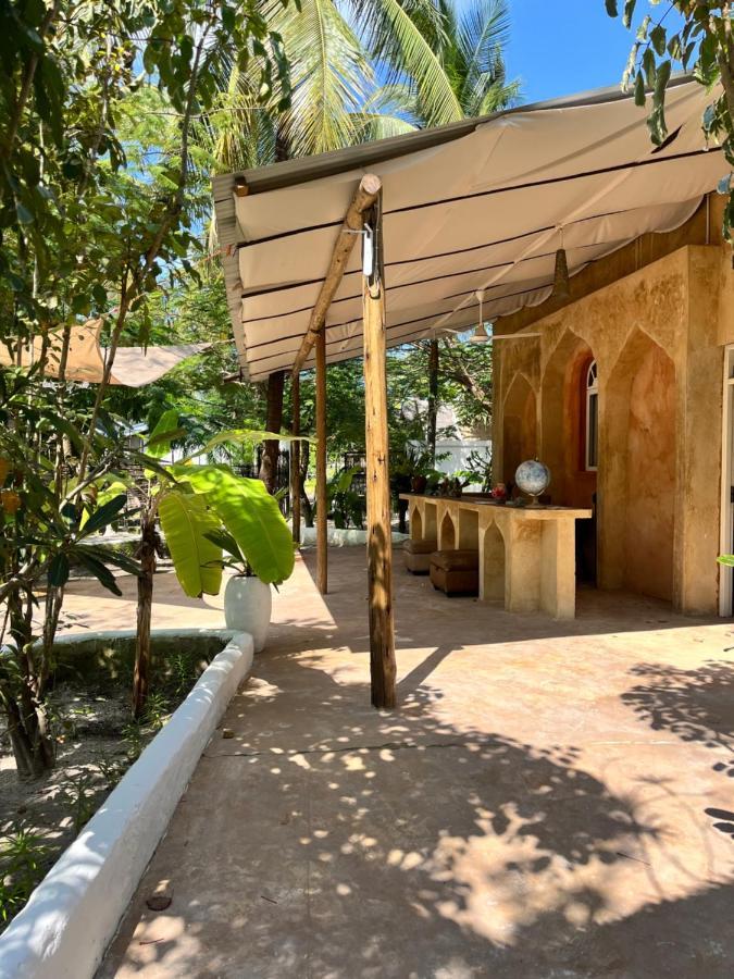 Karanga Bungalows Michamvi Kae Exterior photo