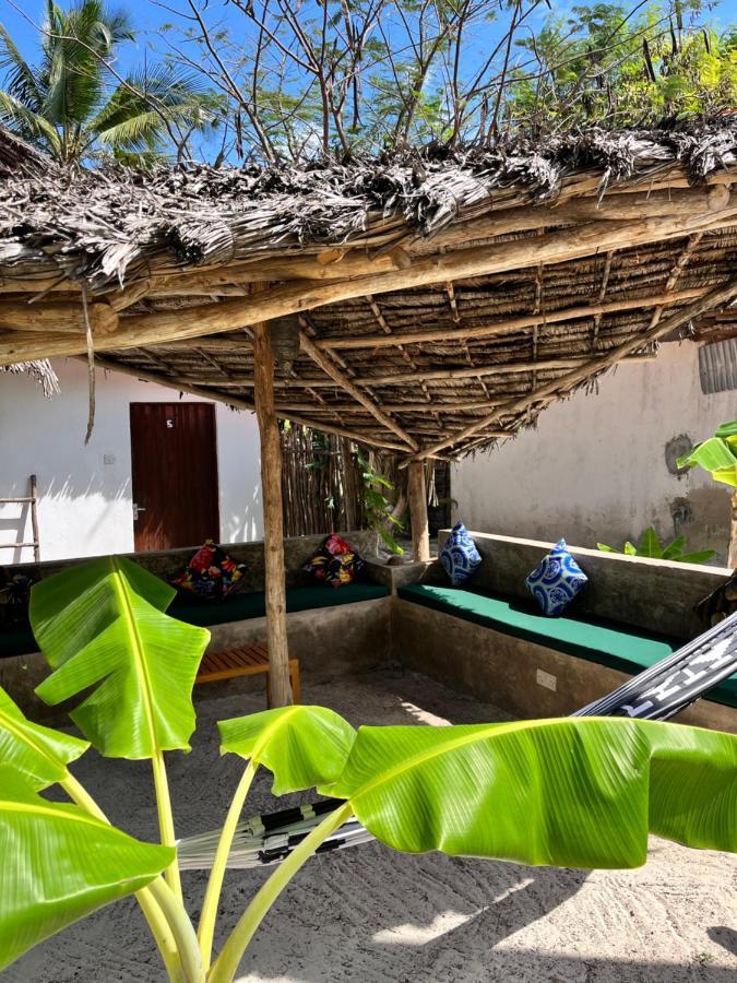 Karanga Bungalows Michamvi Kae Exterior photo